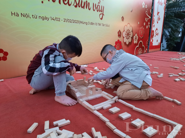 Nhộn nhịp Phố Sách Xuân Tân Sửu 2021 - ảnh 8