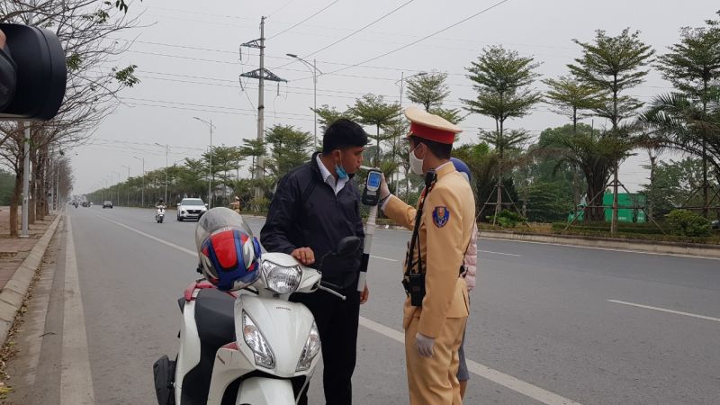 Mùng 4 Tết, vi phạm về nồng độ cồn giảm - ảnh 4