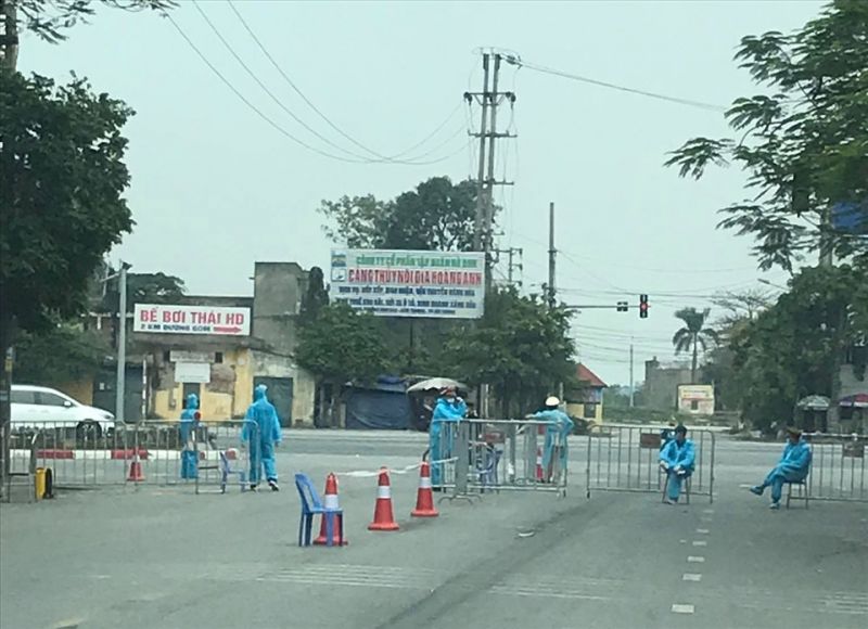 TP Hải Dương đề nghị người d&acirc;n kh&ocirc;ng ra khỏi nh&agrave;.