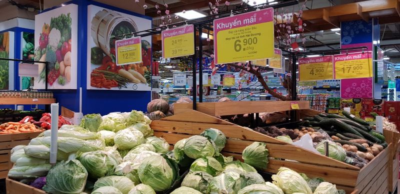 H&agrave;ng h&oacute;a đầy đủ tr&ecirc;n c&aacute;c kệ si&ecirc;u thị cũng như tại c&aacute;c chợ d&acirc;n sinh