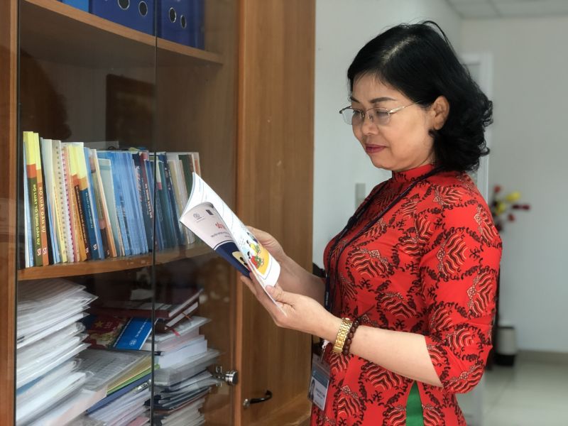 T&agrave; &aacute;o d&agrave;i đ&atilde; gắn b&oacute; rất th&acirc;n thuộc với c&aacute;c c&aacute;n bộ Hội Phụ nữ