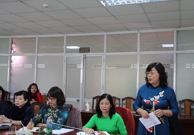 Các đại biểu tham gia ý kiến tại hội nghị