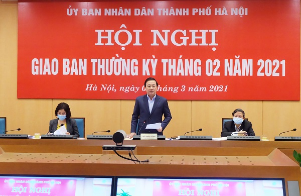 Phó Chủ tịch UBND TP. Chử Xuân Dũng phát biểu tại cuộc họp. Ảnh: Thiện Tâm