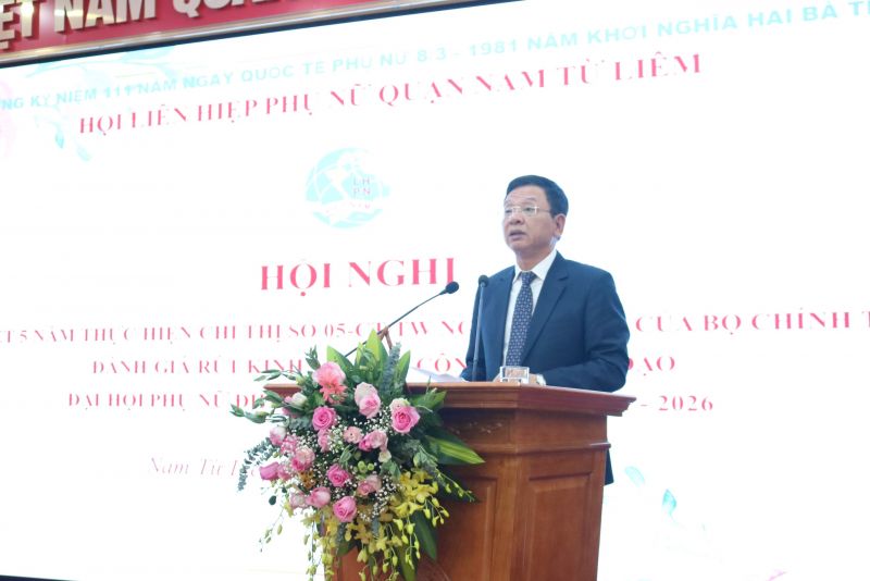 Đồng chí Trần Đức Hoạt, Bí thư quận ủy Nam Từ Liêm phát biểu chỉ đạo Hội nghị