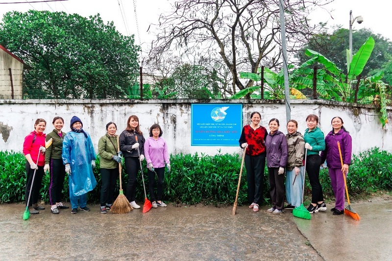 Tuyến đường hoa kiểu mẫu x&atilde; T&acirc;n Triều