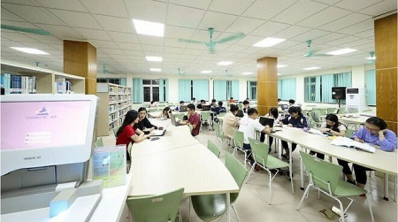Ba trường của Việt Nam lọt tốp đại học hàng đầu ở các nền kinh tế mới nổi - ảnh 1
