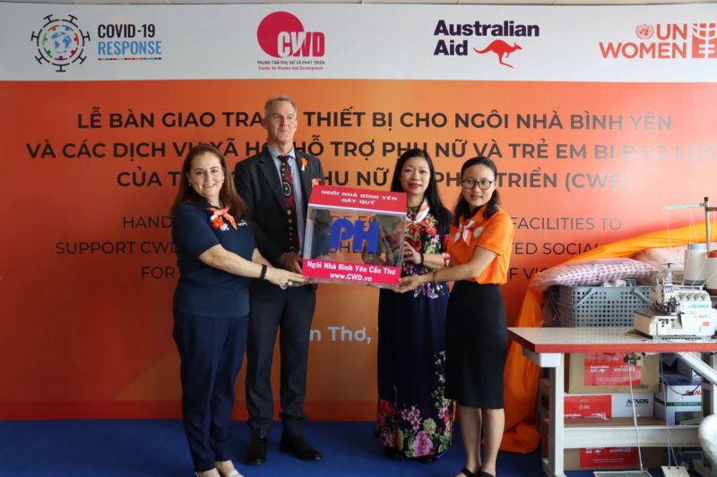 Lễ bàn giao tại Ngôi Nhà Bình Yên TP Cần Thơ