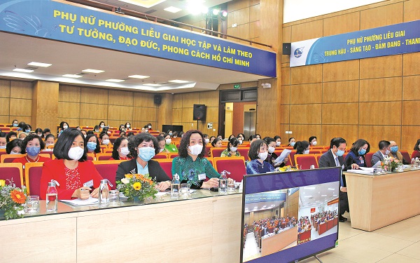 C&aacute;c đại biểu tham dự Đại hội tổ chức bằng h&igrave;nh thức trực tuyến tại quận Ba Đ&igrave;nh