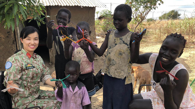 Hạnh phúc là được yêu thương - ảnh 5