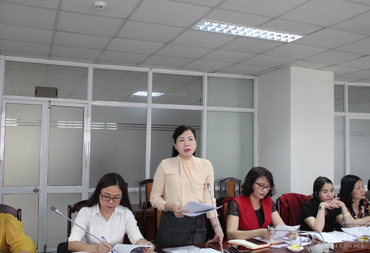 Đồng ch&iacute; B&ugrave;i Thị Ngọc Th&uacute;y - Chủ tịch Hội LHPN quận T&acirc;y Hồ