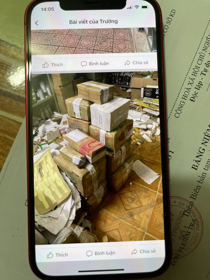 Sản phẩm được b&aacute;n tr&ecirc;n mạng x&atilde; hội