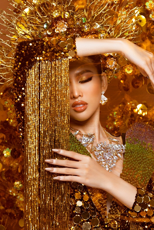 Tạo hình của Ngọc Thảo khá ấn tượng với 