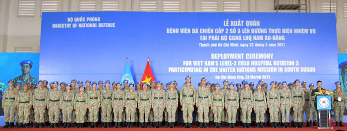 Bệnh viện d&atilde; chiến cấp 2 số 3 tại lễ xuất qu&acirc;n l&ecirc;n đường thực hiện nhiệm vụ g&igrave;n giữ h&ograve;a b&igrave;nh. Ảnh: Minh Tuấn