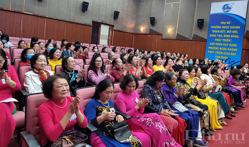 Các đại biểu tham dự hội nghị