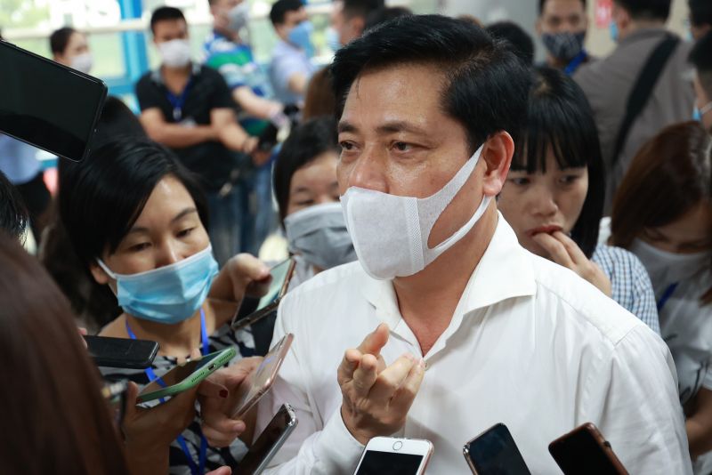 Thứ trưởng Bộ GTVT Nguyễn Ngọc Đông tại buổi kiểm tra hiện trường dự án. Ảnh: VGP/ Đoàn Bắc.