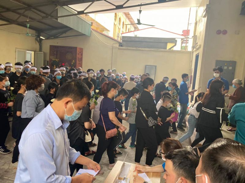 Ai cũng đau đớn, xót thương cho sự ra đi của những nạn nhân xấu số