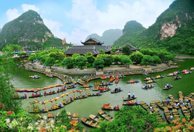 Tỉnh Ninh Bình tổ chức Lễ khai mạc Năm Du lịch quốc gia 2021 vào ngày 20/4. Ảnh minh họa (nguồn Internet) Tỉnh Ninh Bình tổ chức Lễ khai mạc Năm Du lịch quốc gia 2021 vào ngày 20/4. Ảnh minh họa (nguồn Internet)