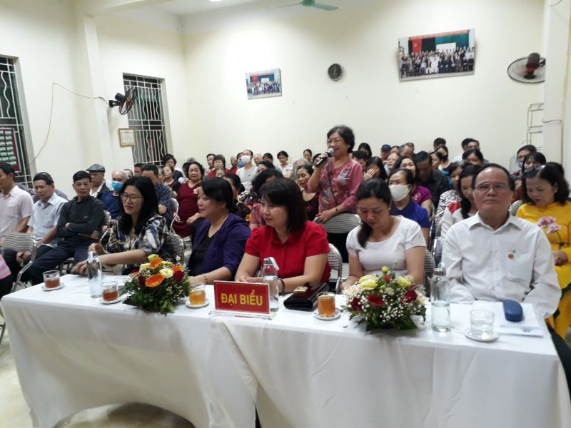 Cử tri nhận xét