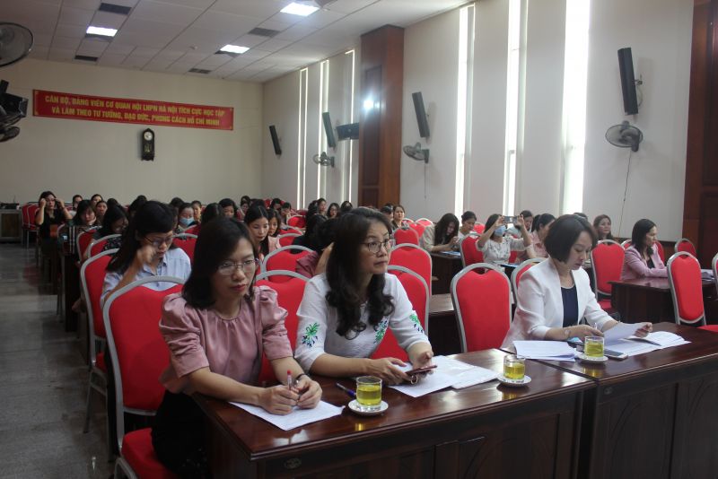 Các đại biểu dự Hội nghị