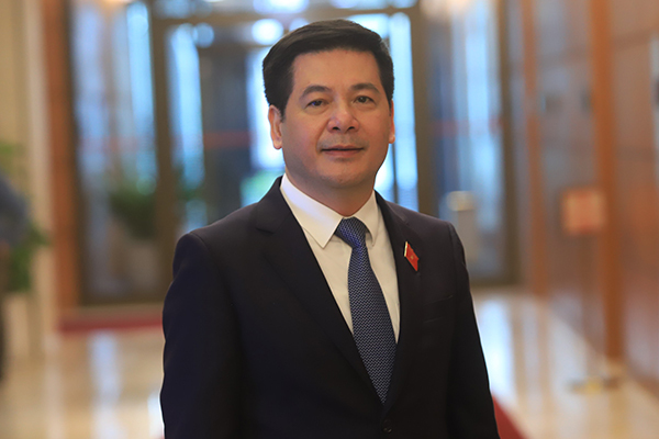 Bộ trưởng Bộ Công Thương Nguyễn Hồng Diên