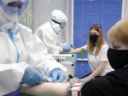 Nghiên cứu kết hợp nhiều loại vaccine ngừa COVID-19 - ảnh 1