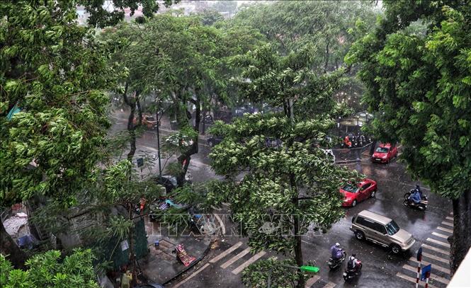 Đêm 15/4, ở Bắc Bộ và Bắc Trung Bộ có mưa rào và dông cục bộ. Ảnh minh họa: Thành Đạt/TTXVN