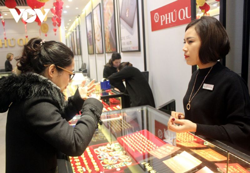 Giá vàng trong nước tăng nhẹ cuối ngày 15/4. Giá vàng trong nước tăng nhẹ cuối ngày 15/4.