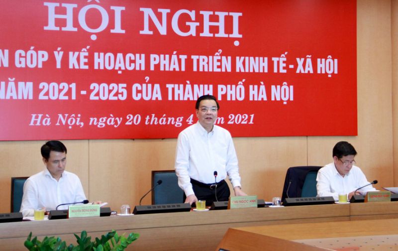 Chủ tịch UBND thành phố Hà Nội Chu Ngọc Anh phát biểu tại hội nghị.