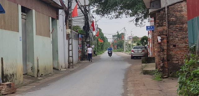 Đường Hải Bối qua địa phận thôn Cổ Điển, xã Hải Bố, huyện Đông Anh giá đất tăng từ cuối năm 2020 đến nay vẫn đang tăng