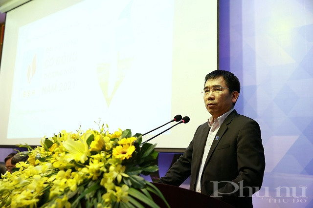 Phó Tổng Giám đốc PVN Lê Xuân Huyên phát biểu tại Đại hội.