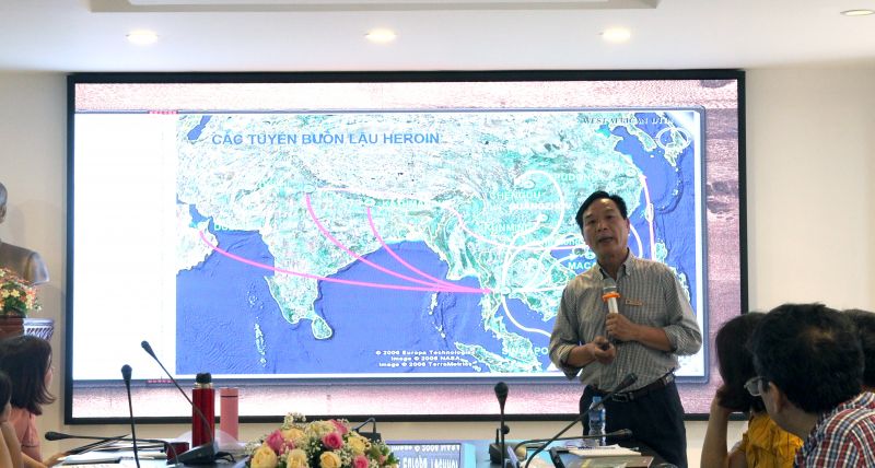 Bác sĩ, Đại tá Tạ Đức Ninh - Phó Viện Trưởng Viện PSD tham gia giảng trong buổi tập huấn