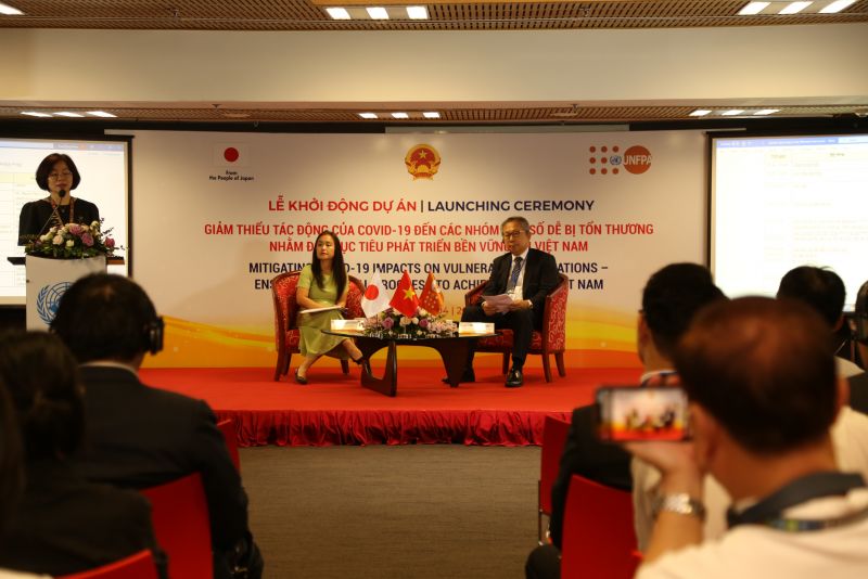 Các khách mời tại lễ công bố dự án