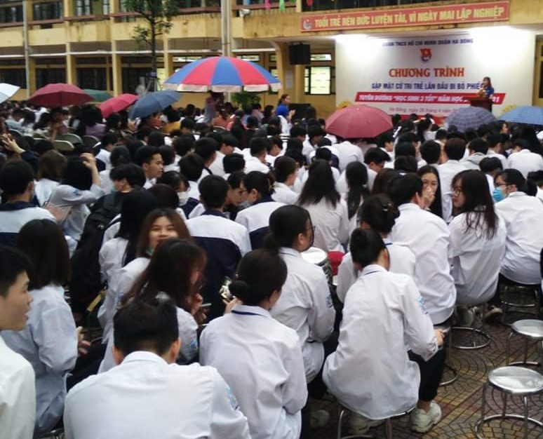 Quang cảnh buổi gặp mặt Quang cảnh buổi gặp mặt