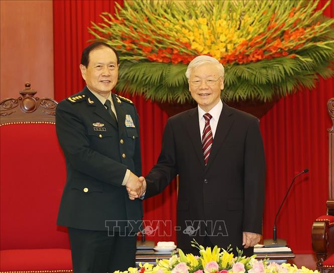 Tổng Bí thư Nguyễn Phú Trọng, Bí thư Quân ủy Trung ương tiếp Thượng tướng Ngụy Phượng Hòa, Ủy viên Quốc vụ, Bộ trưởng Bộ Quốc phòng Trung Quốc sang thăm chính thức Việt Nam. Ảnh: Trí Dũng/TTXVN Tổng Bí thư Nguyễn Phú Trọng, Bí thư Quân ủy Trung ương tiếp Thượng tướng Ngụy Phượng Hòa, Ủy viên Quốc vụ, Bộ trưởng Bộ Quốc phòng Trung Quốc sang thăm chính thức Việt Nam. Ảnh: Trí Dũng/TTXVN