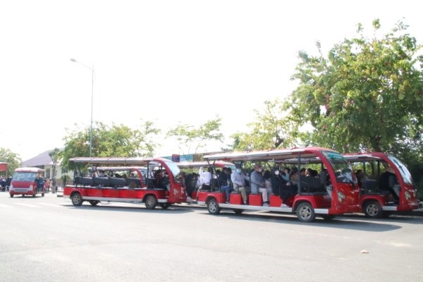 Các đơn vị lữ hành cần tuyên truyền và bảo đảm an toàn cho du khách đến tham quan, trải nghiệm.