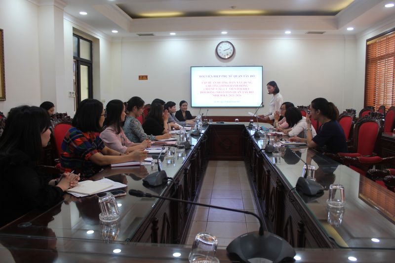 Quang cảnh buổi tập huấn