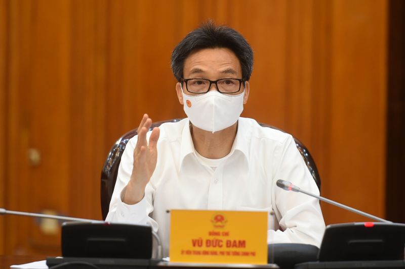 Ph&oacute; Thủ tướng Vũ Đức Đam ph&aacute;t biểu tại cuộc họp. Ảnh VGP