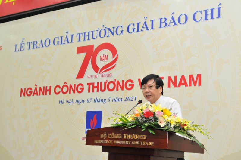 ông Hồ Quang Lợi, Phó Chủ tịch Thường trực Hội nhà báo Việt Nam, Trưởng ban Giám khảo Giải thưởng