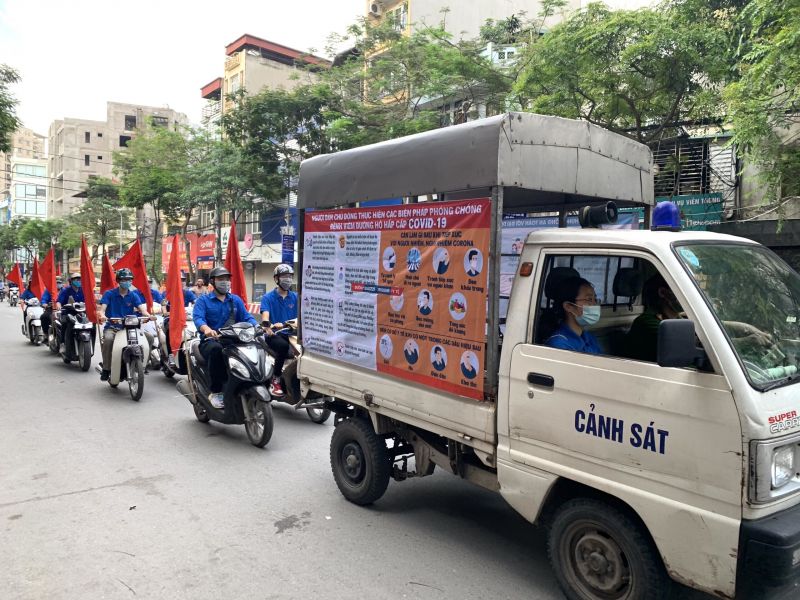 Đài truyền thanh cơ sở tuyên truyền về phòng chống dịch Covid-19.