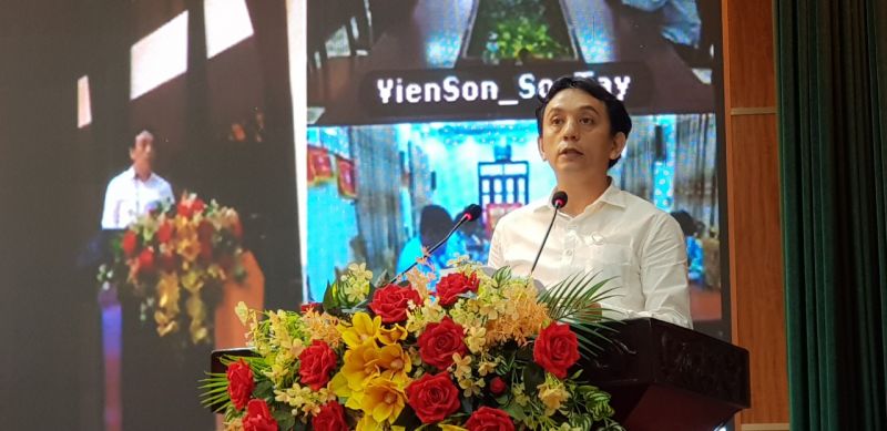 Ứng cửa vi&ecirc;n Trần Việt Anh B&iacute; thư Đảng ủy, Gi&aacute;m đốc Trung t&acirc;m Bảo tồn di sản Thăng Long-H&agrave; Nội, ki&ecirc;m Ph&oacute; Gi&aacute;m đốc Trung t&acirc;m H&agrave; Nội học v&agrave; Ph&aacute;t triển Thủ đ&ocirc;