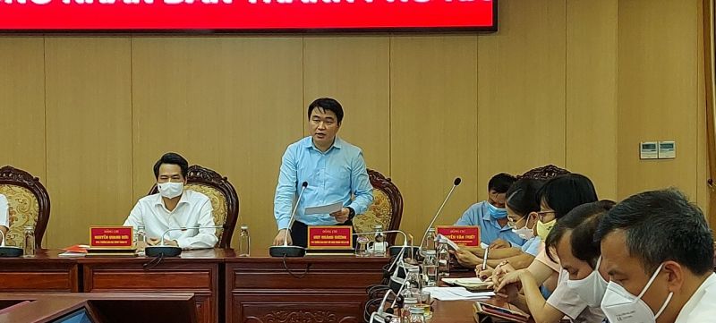 Ứng cử viên Duy Hoàng Dương trình bày chương trình hành động Ứng cử viên Duy Hoàng Dương trình bày chương trình hành động