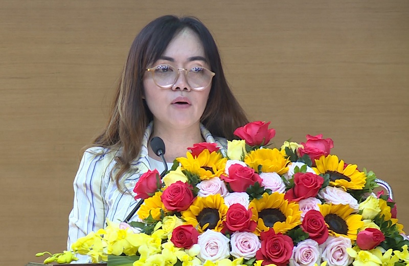 Ứng cử viên Vũ Thu Thủy trình bày chương trình hành động