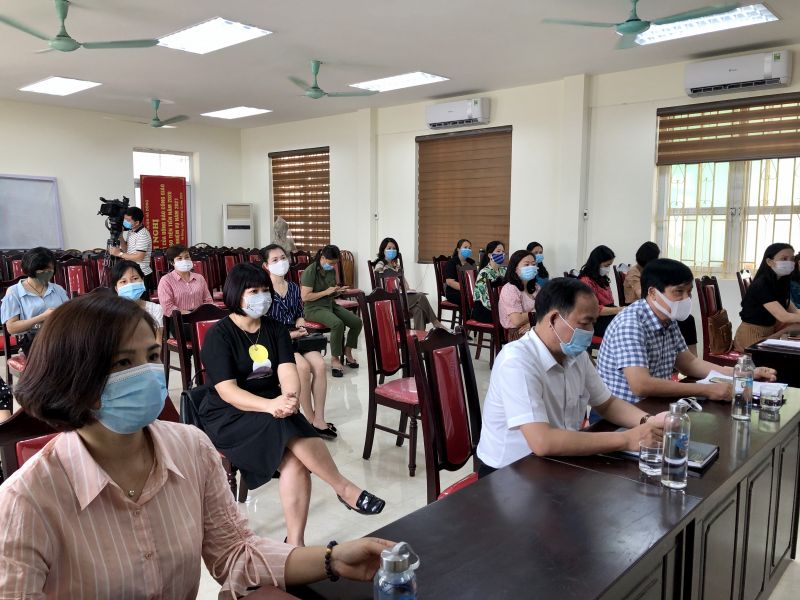 Quang cảnh hội nghị