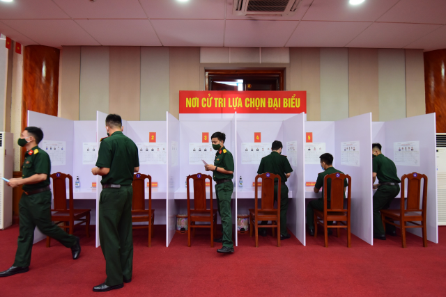 Nơi cử tri lựa chọn đại biểu qua lá phiếu bầu của mình.