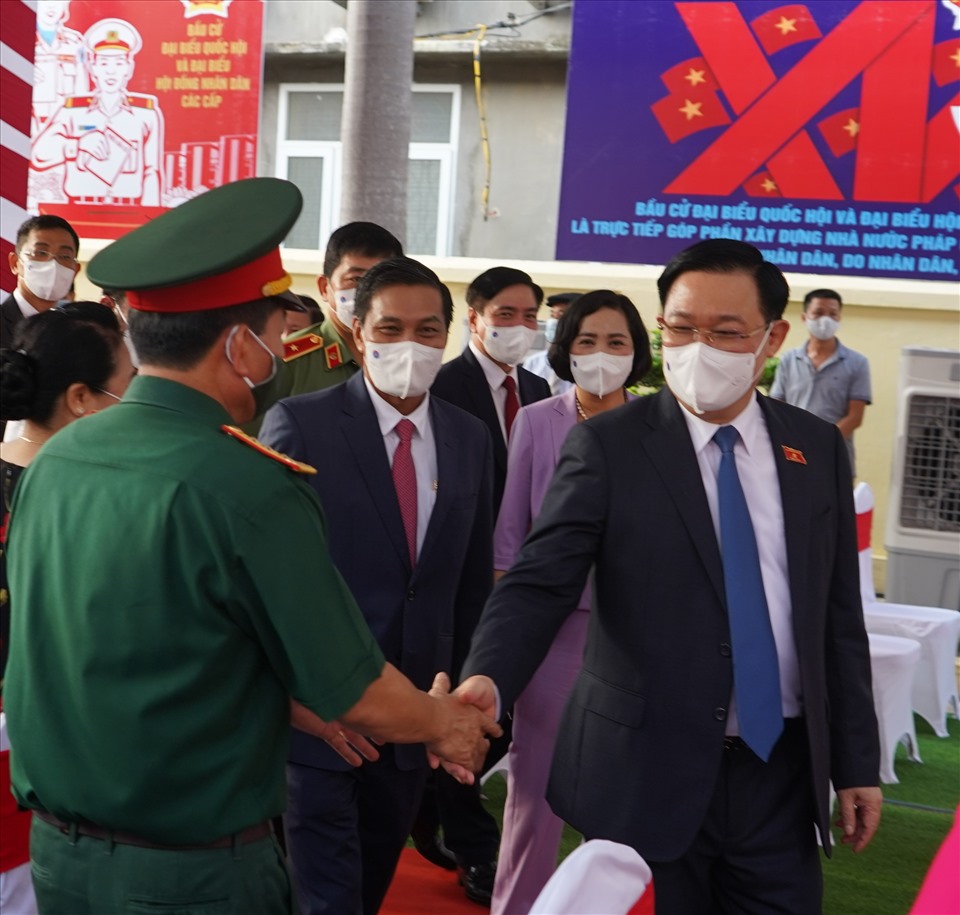 Chủ tịch Quốc hội Vương Đình Huệ là một trong số 4 ứng cử viên đại biểu Quốc hội của Trung ương được giới thiệu ứng cử tại TP.Hải Phòng