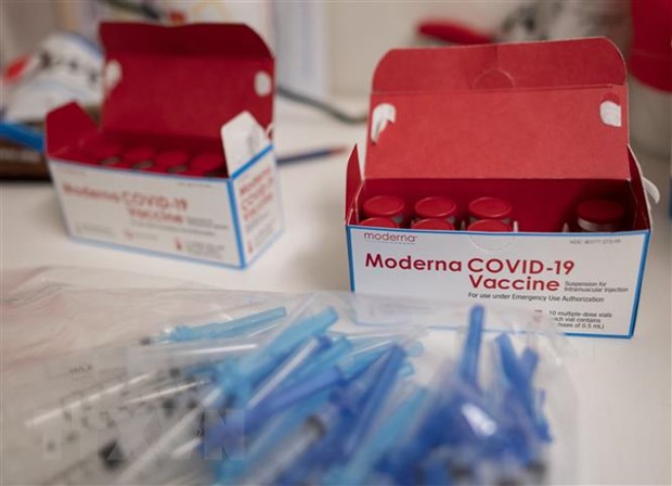 Vaccine COVID-19 của Moderna an toàn đối với thanh thiếu niên - Ảnh minh hoạ