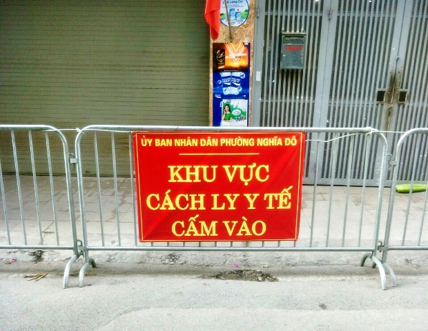 Phường Nghĩa Đô cách ly y tế 4 ngôi nhà tại đường 800A.