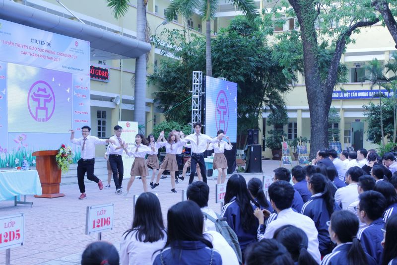 Tuy&ecirc;n truyền ph&ograve;ng chống ma t&uacute;y học đường do Viện PSD phối hợp c&aacute;c đơn vị tổ chức