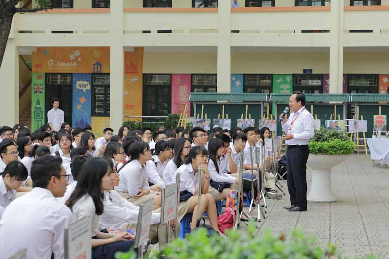 PSD là đơn vị được giao nhiệm vụ 'Triển khai bộ tài liệu Kỹ năng phòng chống ma túy và tổ chức tập huấn cho giáo viên, phụ huynh, học sinh' PSD là đơn vị được giao nhiệm vụ 'Triển khai bộ tài liệu Kỹ năng phòng chống ma túy và tổ chức tập huấn cho giáo viên, phụ huynh, học sinh'