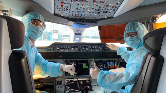 Quy trình xem xét, quyết định cấp phép cho các chuyến bay được thực hiện như trước - Ảnh minh họa